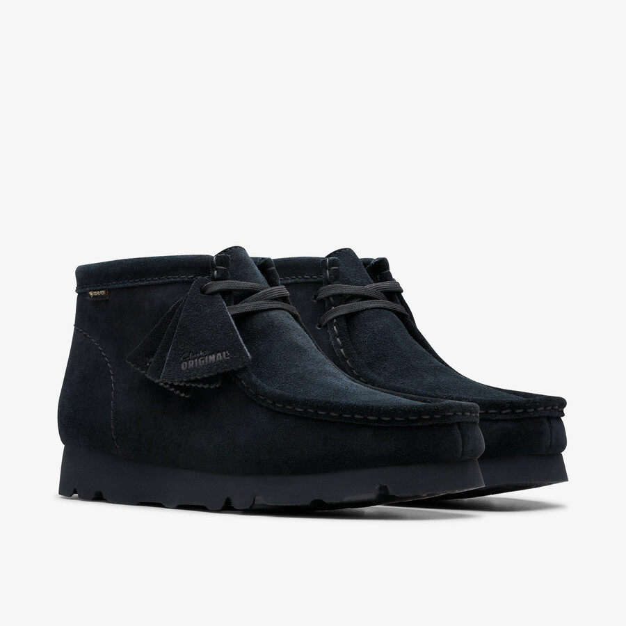 ワラビーブーツ gore-tex - ブラックスエード